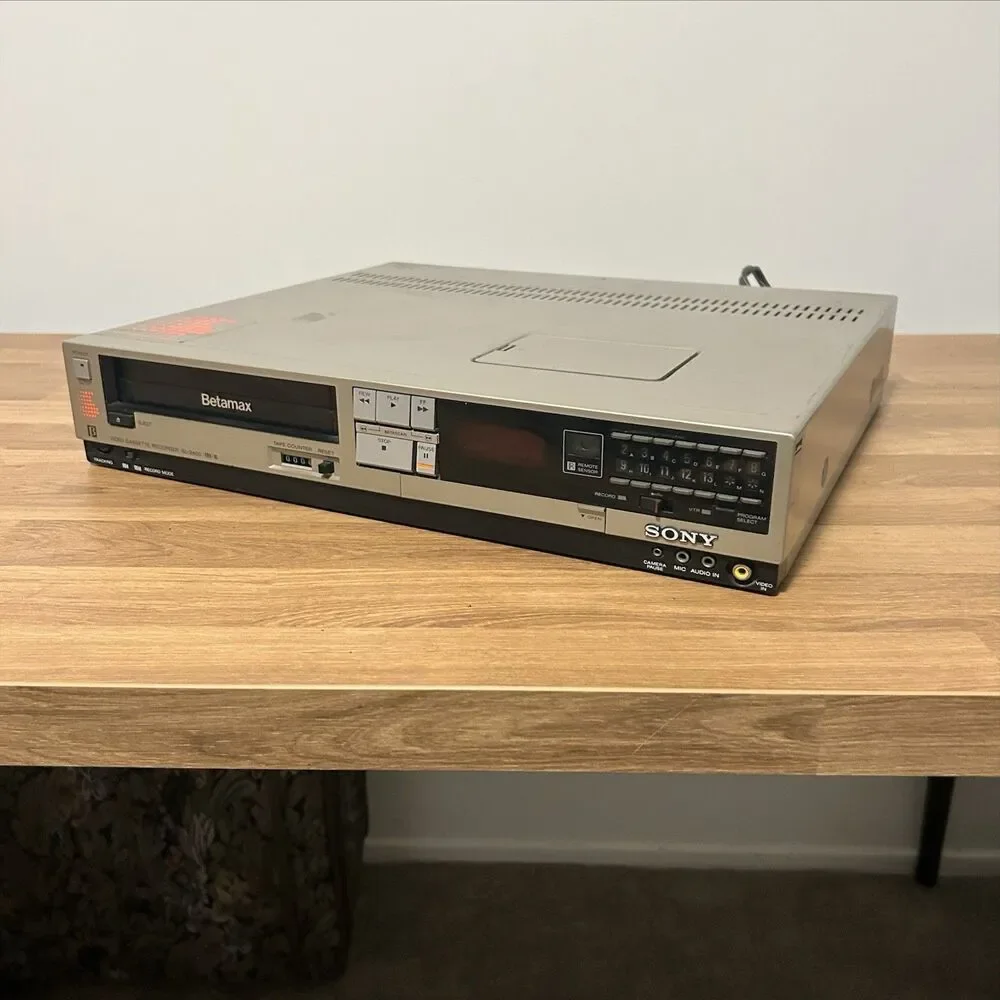 Sony Betamax SL-2410 Video Cassette Recorder VCR Voice Synthesizer FOR PARTS